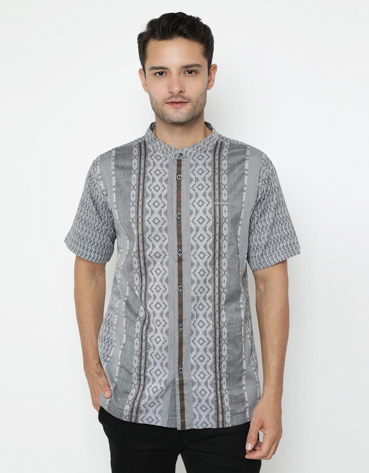 Cardinal Casual Men Kemeja Koko Cotton