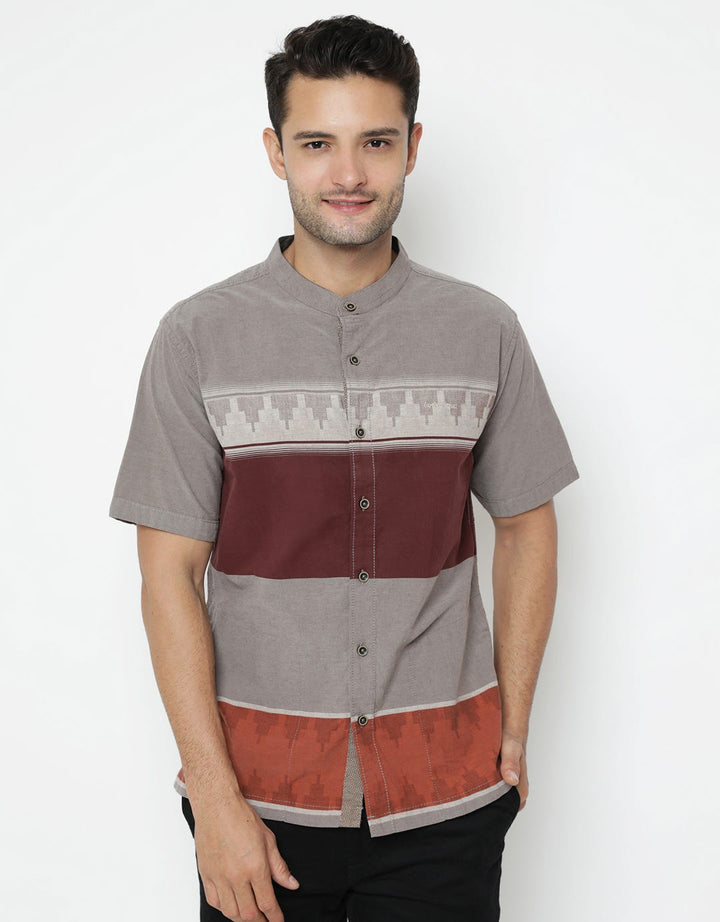 Cardinal Casual Men Kemeja Koko Cotton
