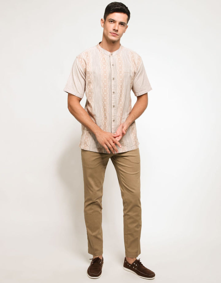 Cardinal Casual Kemeja Koko Print Etnik