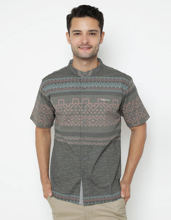 Cardinal Casual Men Kemeja Koko Cotton