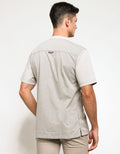 Cardinal Casual Kemeja Koko Print Geometris