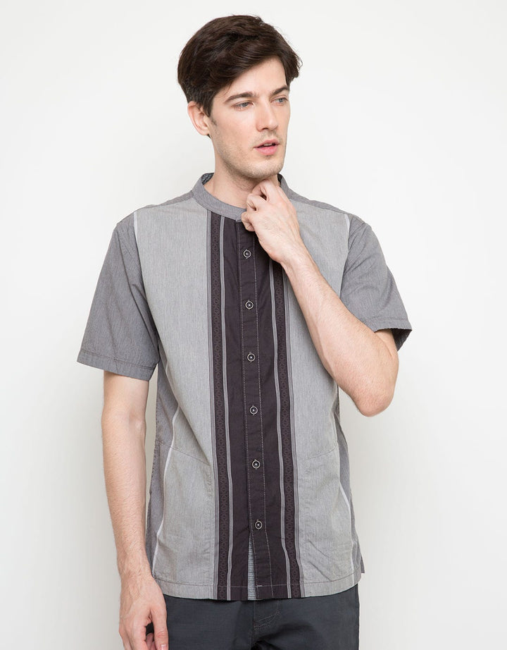 Cardinal Casual Men Kemeja Koko Cotton Black Stripe