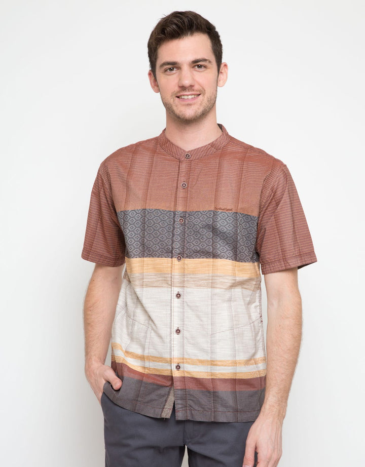 Cardinal Casual Kemeja Koko Print Ethnic Stripes