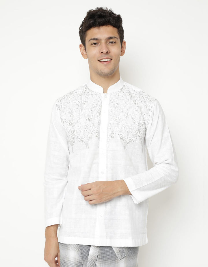 Intresse Baju Koko S