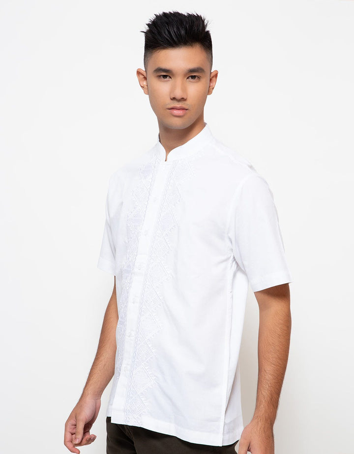 Intresse Gardenia Short Kemeja Koko