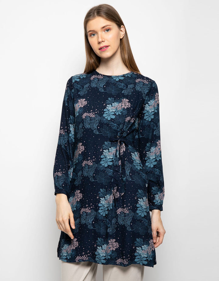 Expand Safia Blouse