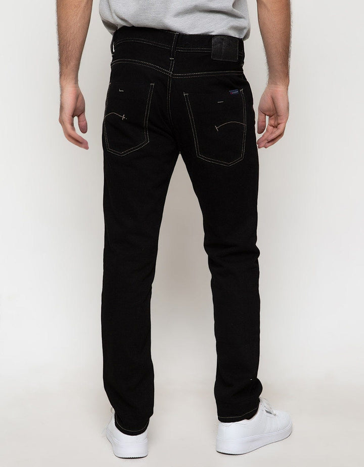 Bombboogie Slimfit S