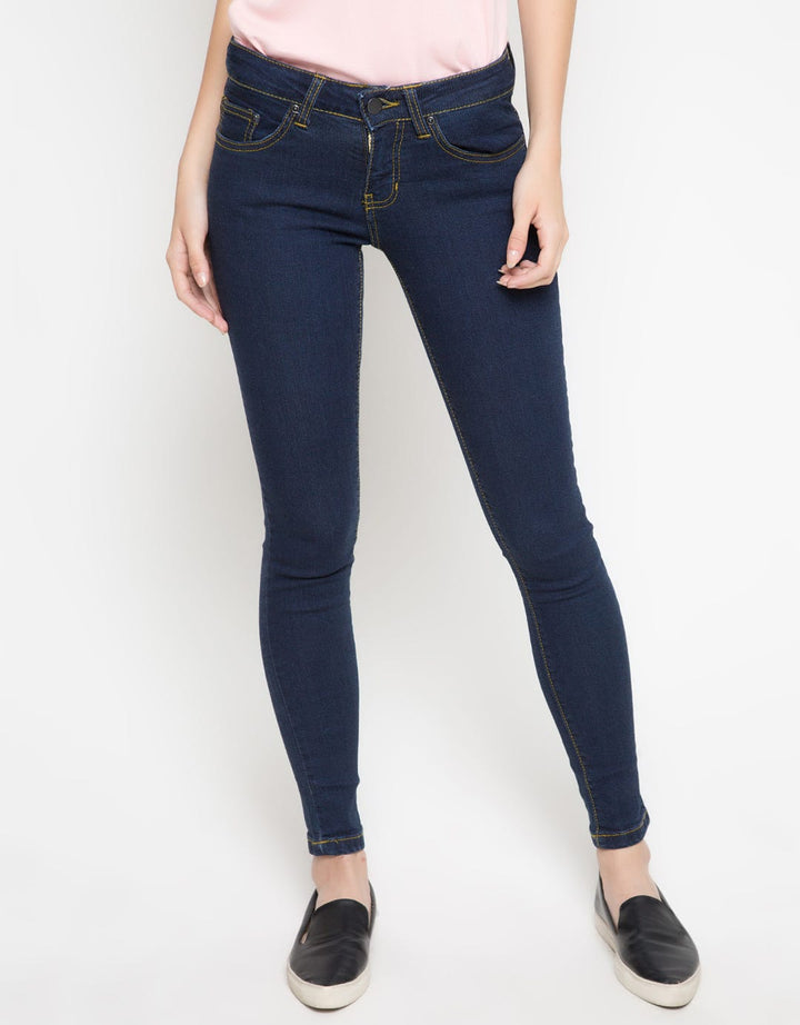 Dust Celana Panjang Jeans Klasik