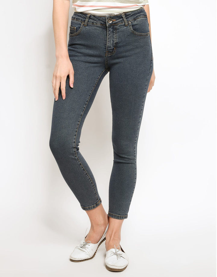 Exit Githa Jeans