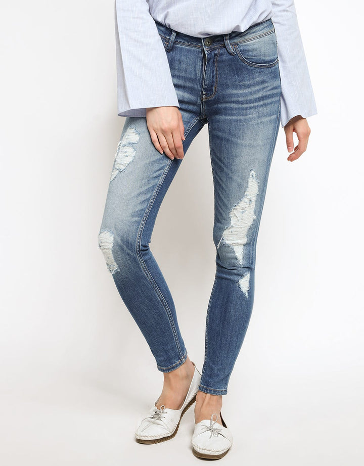 Cardinal Girl Celana Jeans Aksen Ripped