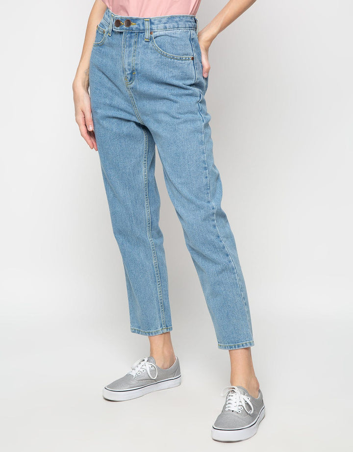 MKY Clothing Elastic Waist Boyfriend Jeans