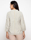 Minimal Slit Neck Dobby Top