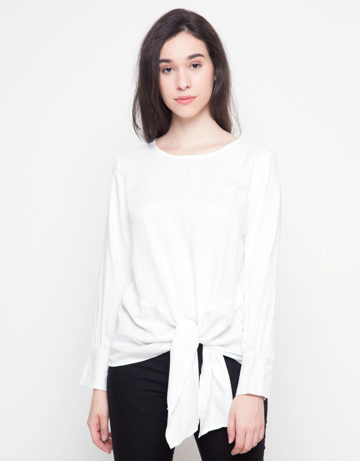 Dust Blouse Berunai