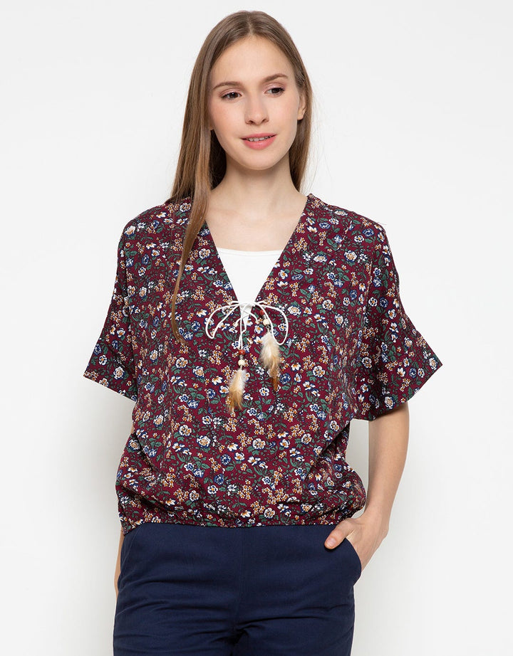 MKY Clothing Feather String Flower Blouse
