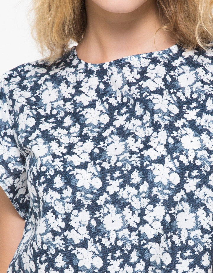 Point One Girl Flower