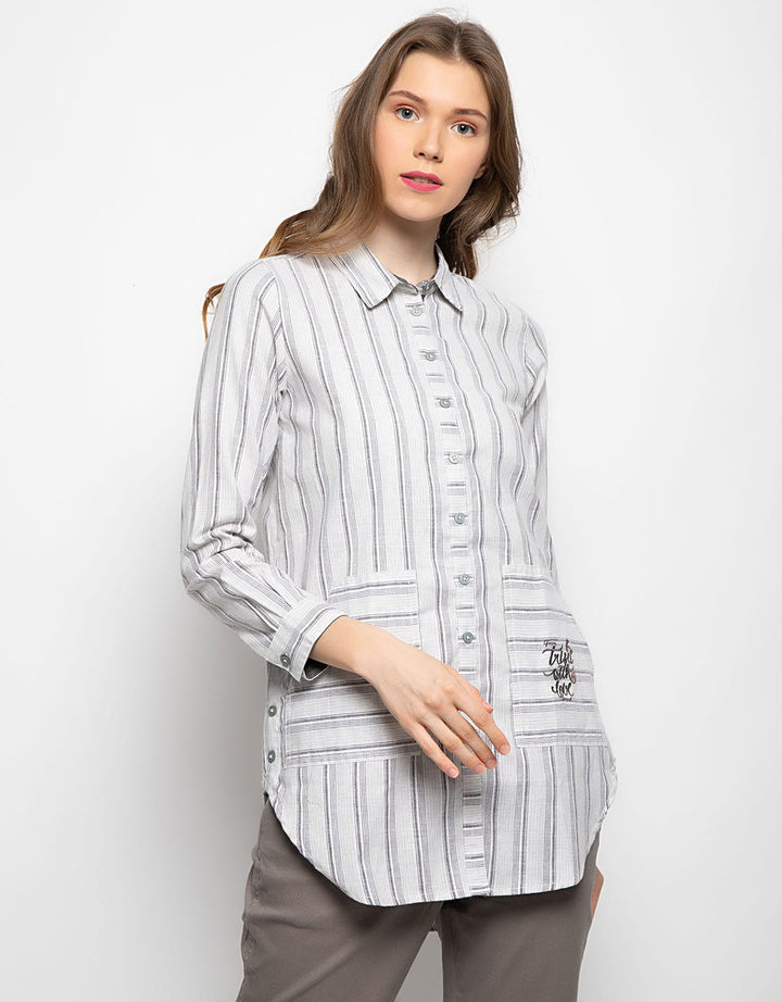 Triset Blus Print Simple Stripes