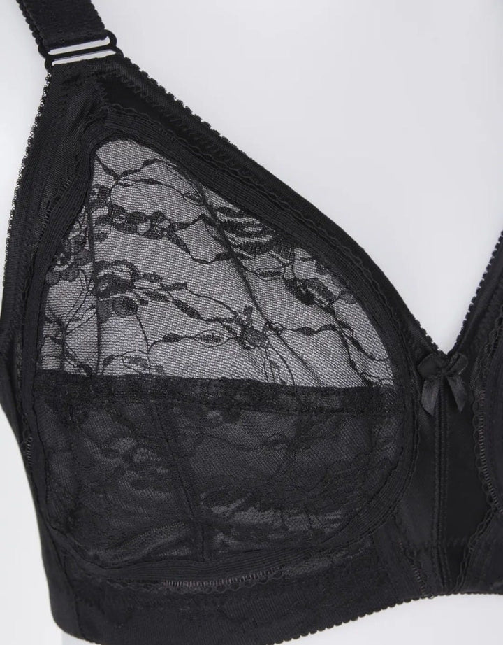 Tulip Smooth Lace Non Wire Bra