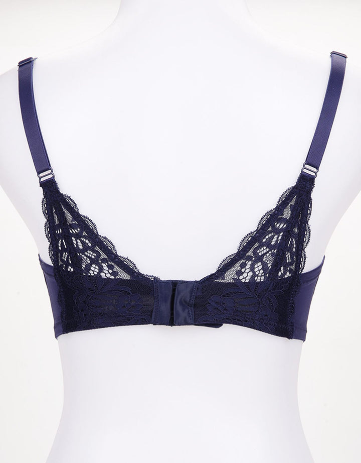 NW HIGH LACE TRIANGLE