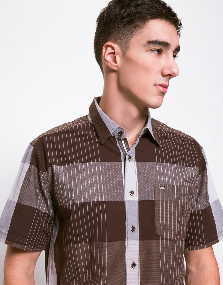 Cardinal Casual Men Shirt Short Sleeve Plaid and Stripes
