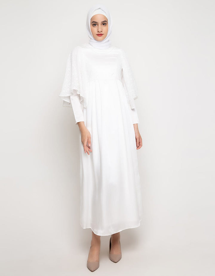 Cardinal Femme Gamis Aksen Layered Arms