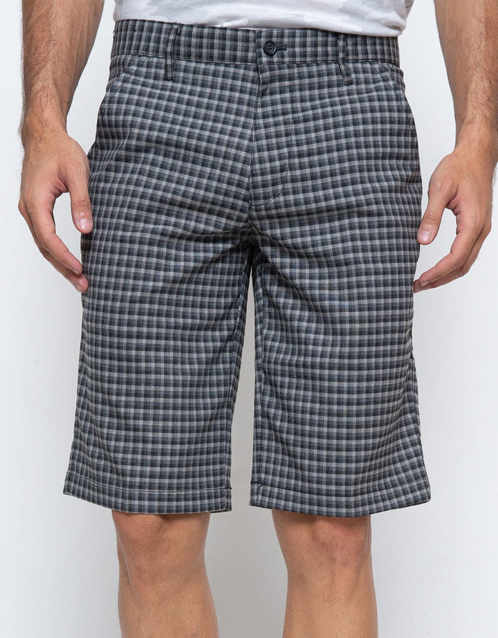 Cardinal Formal Men's Bermuda Plaid Shorts