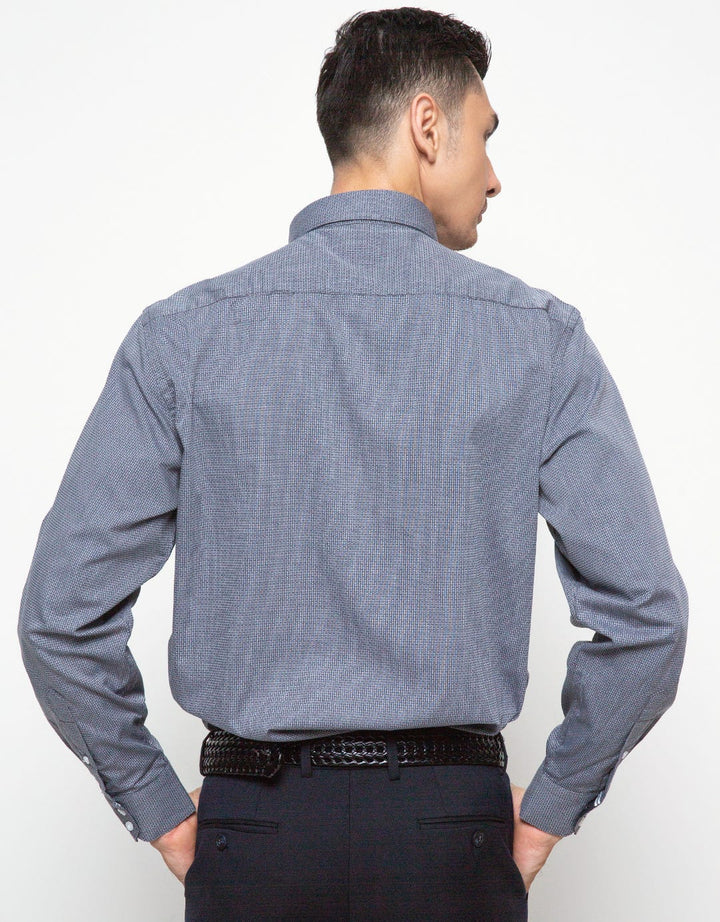 Cardinal Formal Kemeja Lengan Panjang Aksen Tekstur Cut Stripes