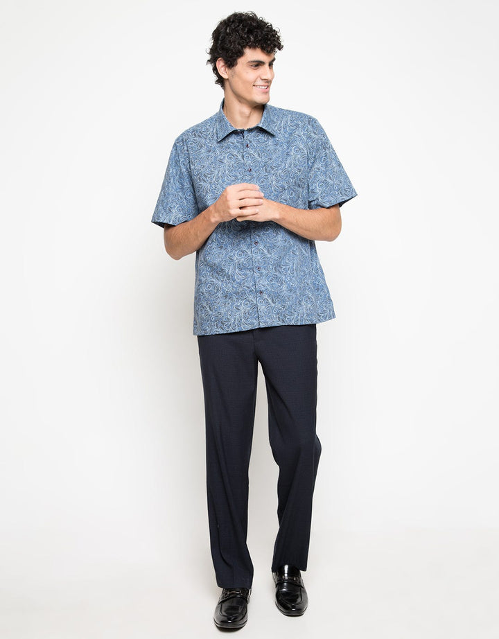 Cardinal Formal Cone Short Sleeve Shirt