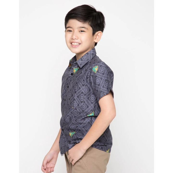 Arjuna Weda Hem Batik Anak Barong Merak