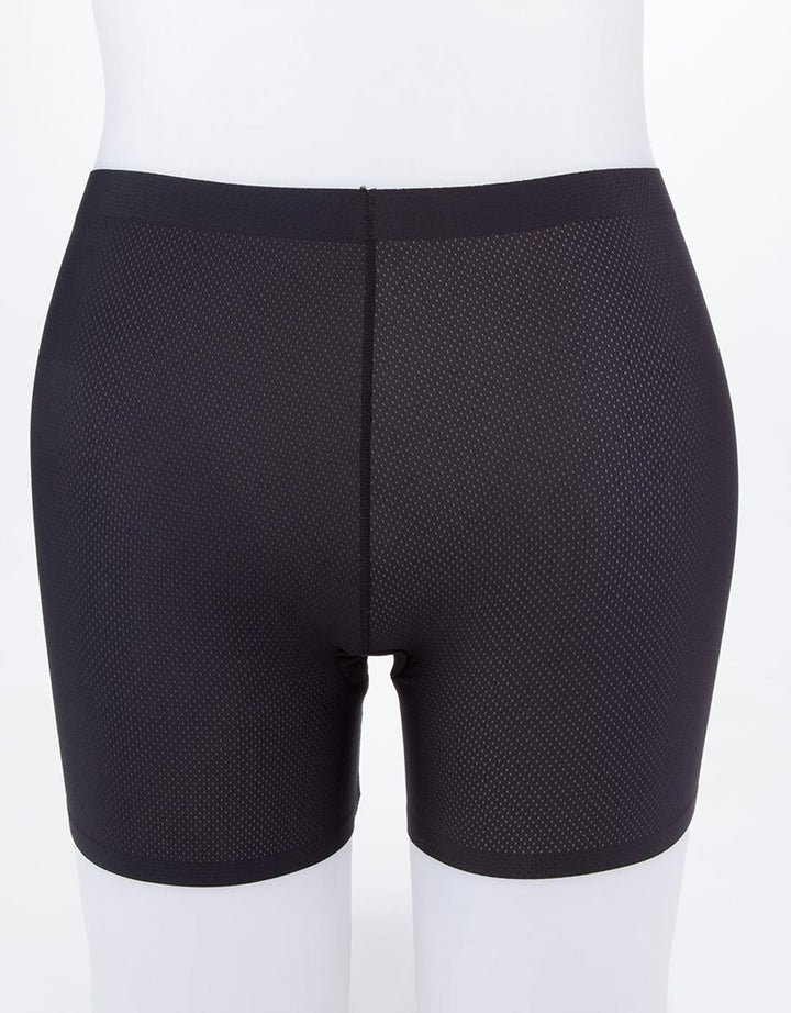 Young Heart Women's Mesh Laminated Shorts