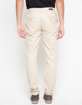 Details Celana Panjang Chinos Non Stretch