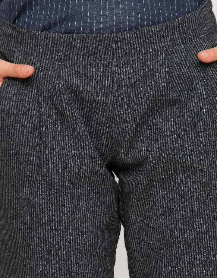 TAPERED STRETCH PANTS