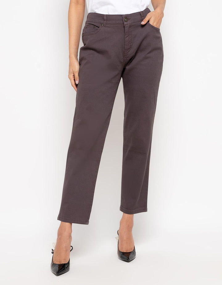 Expand Akifaa Pants