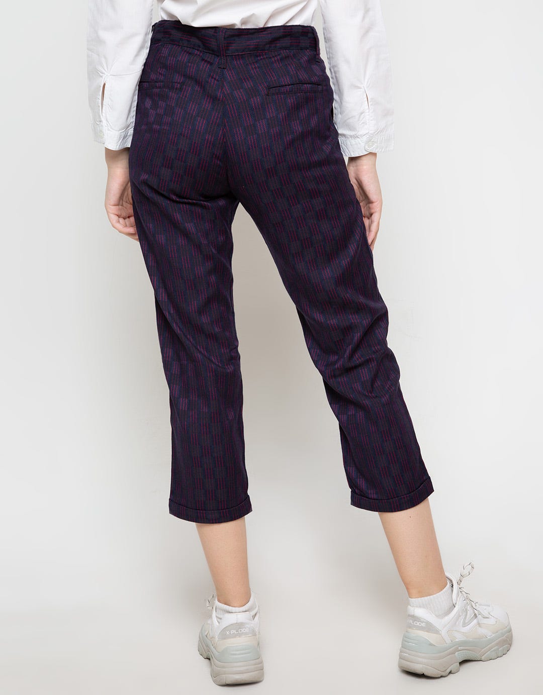 Lois Girl Straight Capri FTC 246