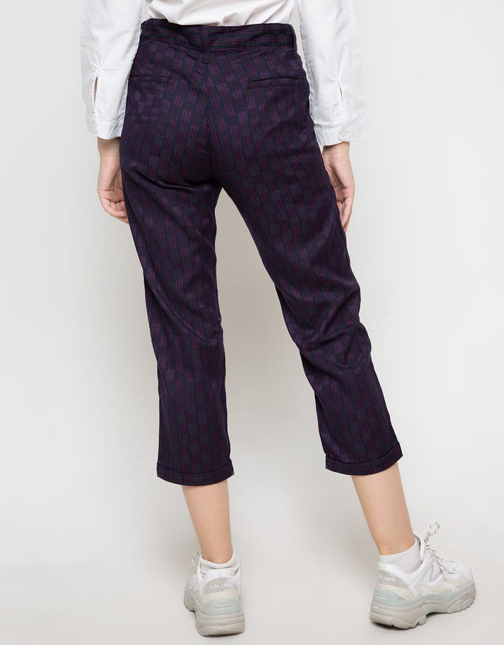 Lois Girl Straight Capri FTC 246