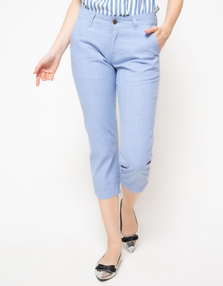 Lois Girl Twill Straight Capri FTC 240 BU