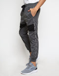 JOGGER KNIT WORDS