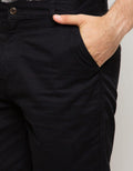 Cole Celana Pendek Chinos Basic