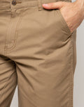 Cole Celana Pendek Chinos Basic