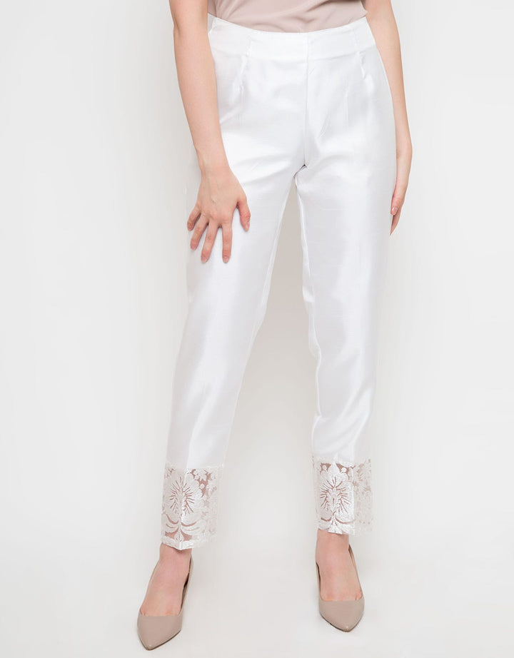 Chanira Adira Pant Lace