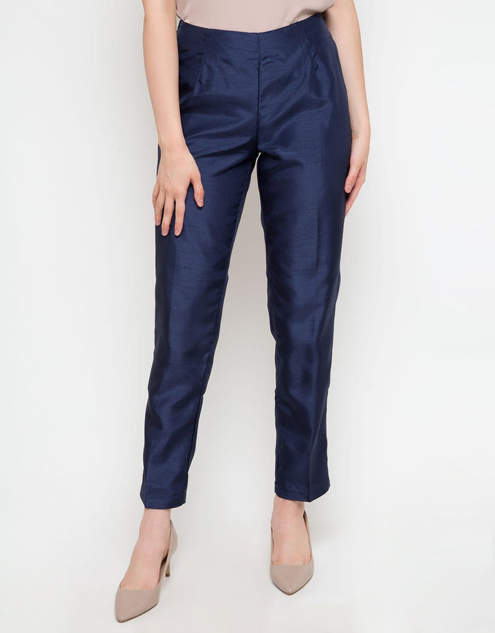 Chanira Alana Pant