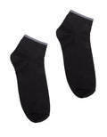 Cole Kaus Kaki Olahraga