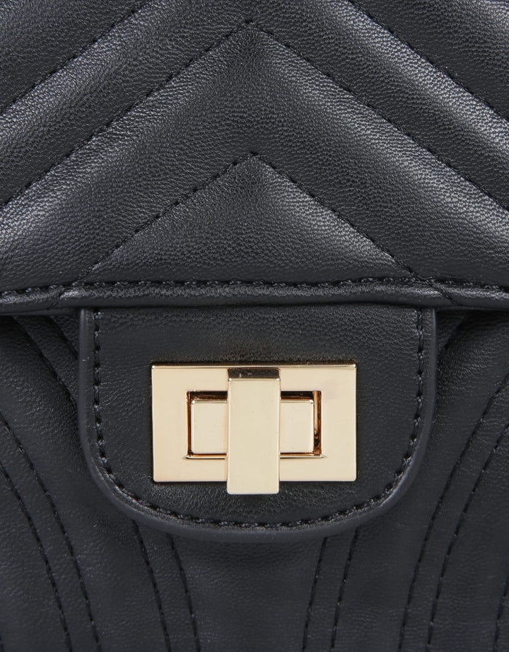 CROSSBODY BAG CHAIN