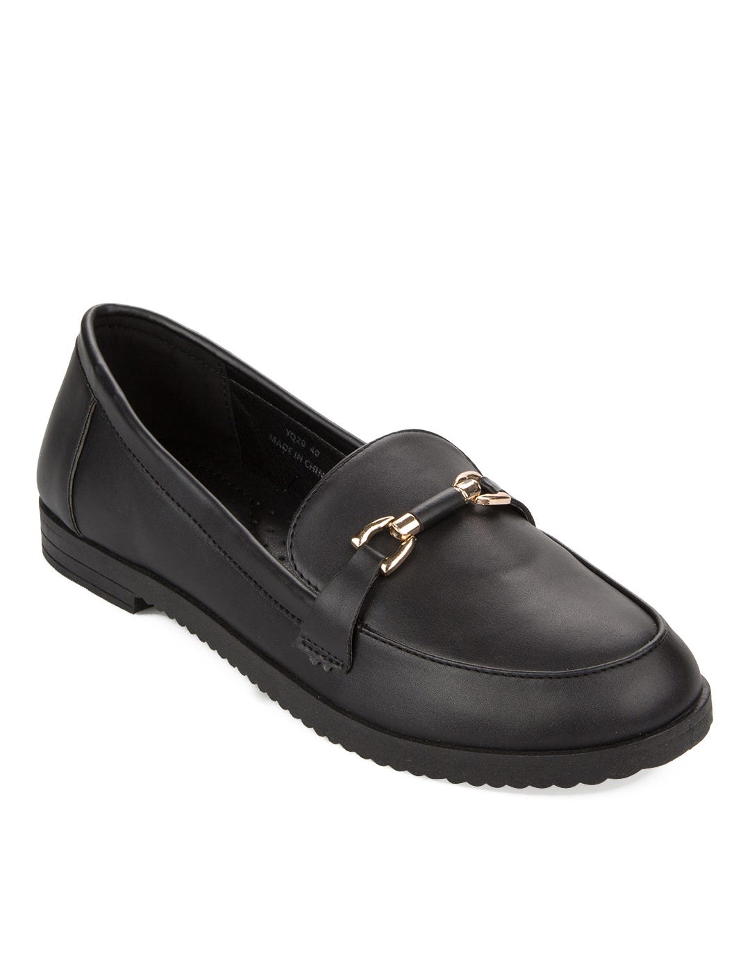 MOCCASIN SHOES CLASS