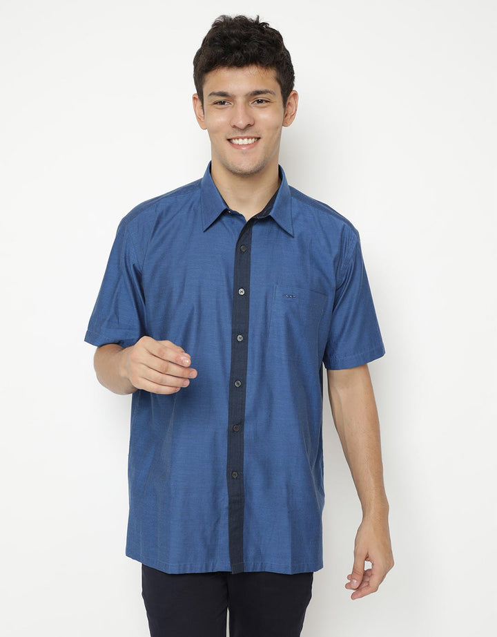 Crocodile Shirt Button Stripe Detail