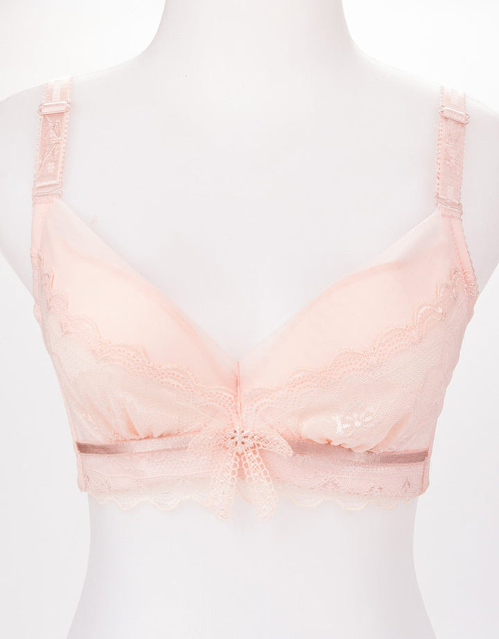 Cynthia Bra Cup Tiga Perempat Detail Floral Lace