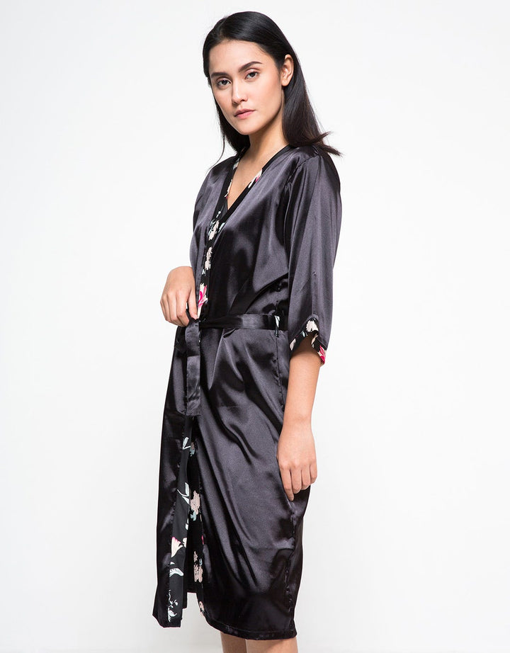 Cynthia Kimono Wanita Satin Spring