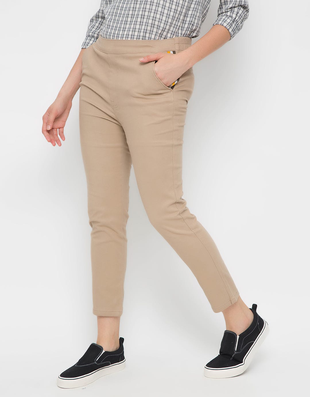 LONG PANTS W/ TAPE