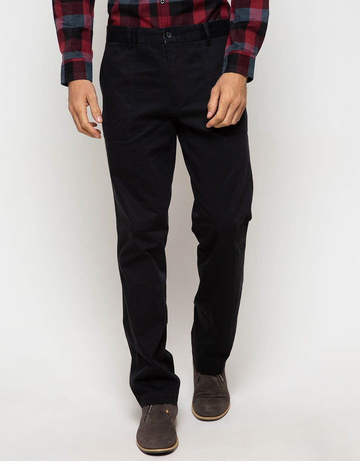 Edition Men Celana Panjang Patch Chinos Pants -