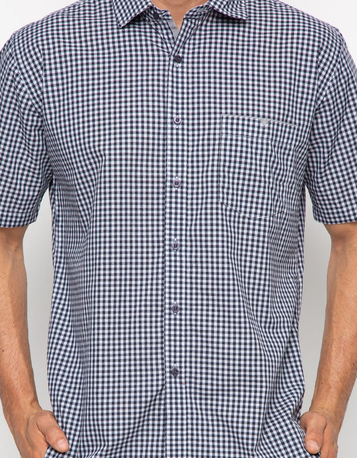 Edition Men Gingham Pocket Woven Shirt Kemeja Pendek