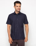 Edition Mens Kemeja Pria Lengan Pendek Mitered Yoke Shirt